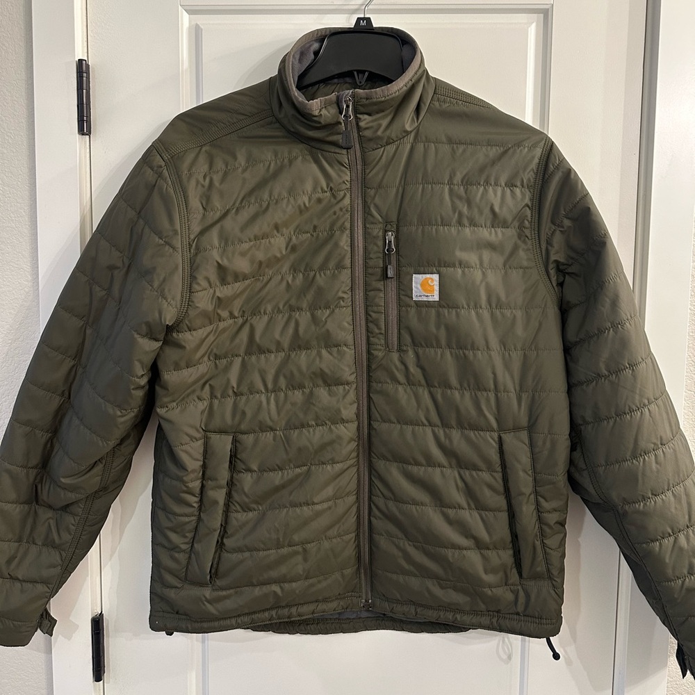 Like new carhartt puffer jacket. Rain defender water resistant